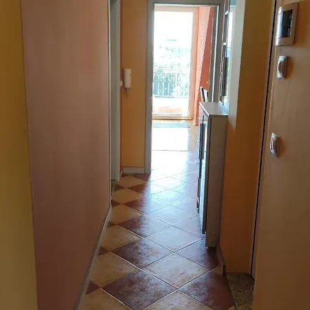 Rakovska Street Comfort * 布尔加斯